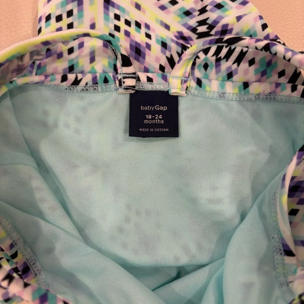 Baby Gap One Piece Baby Toddler Girl Swimsuit Size 18-24 Months